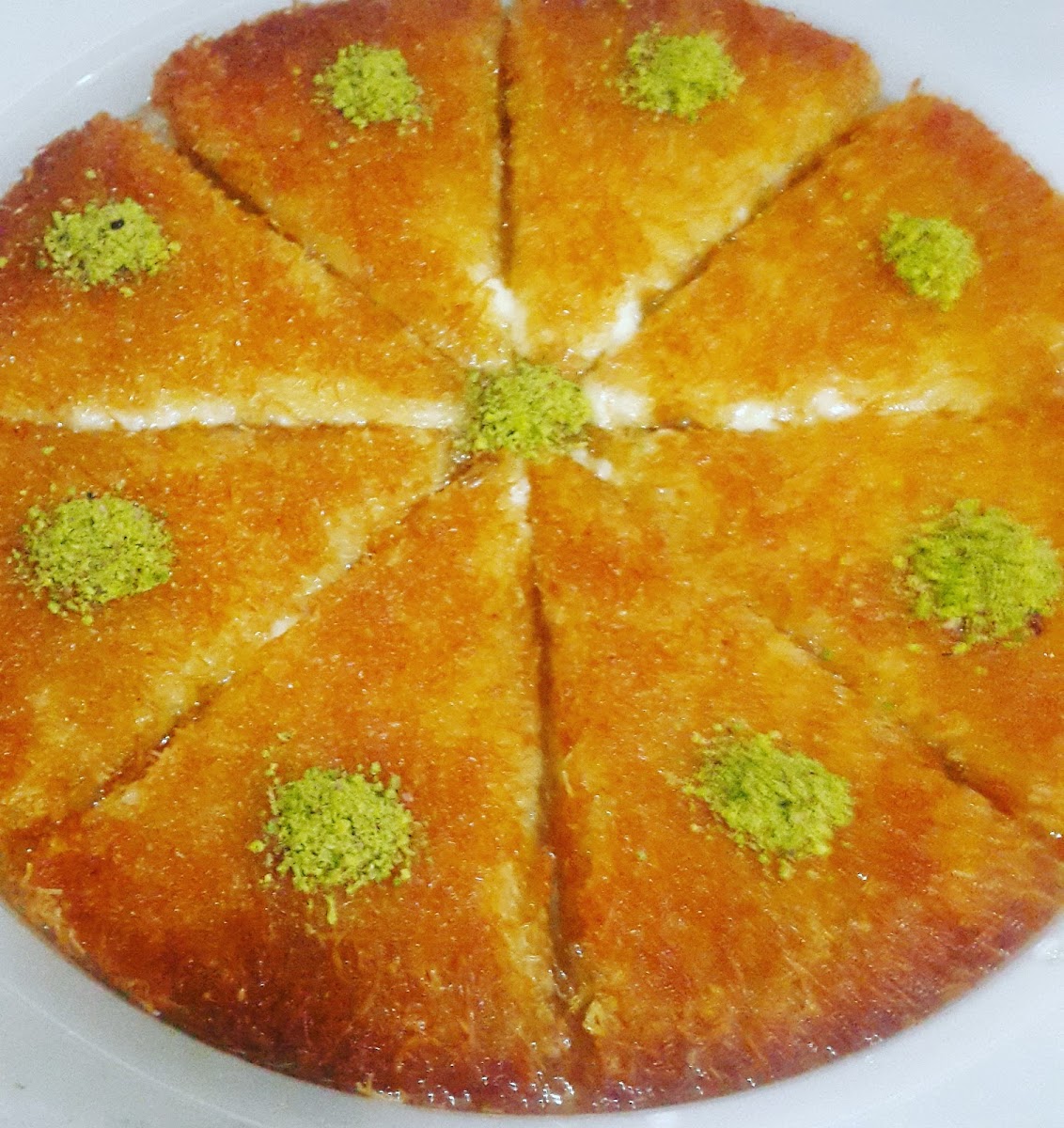 KUBATOĞLU BAKLAVA VE KÜNEFE — fotoğraf 3