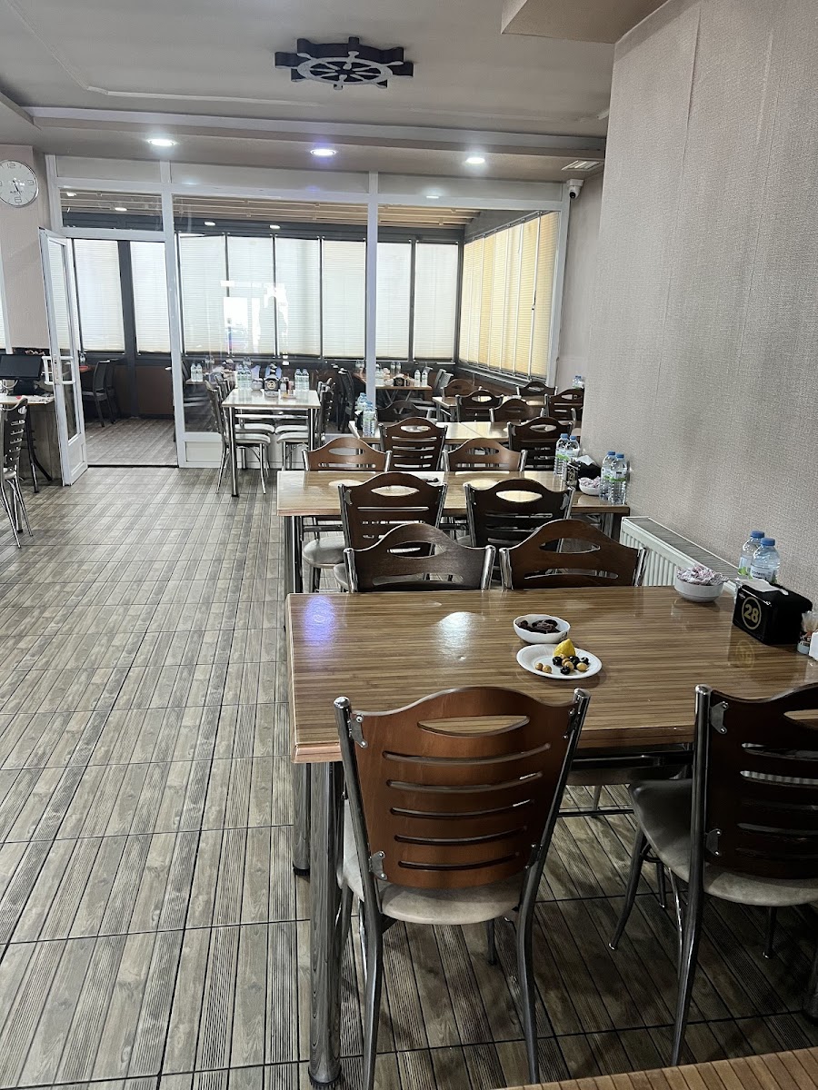 Kübra Izgara Kebap — fotoğraf 5