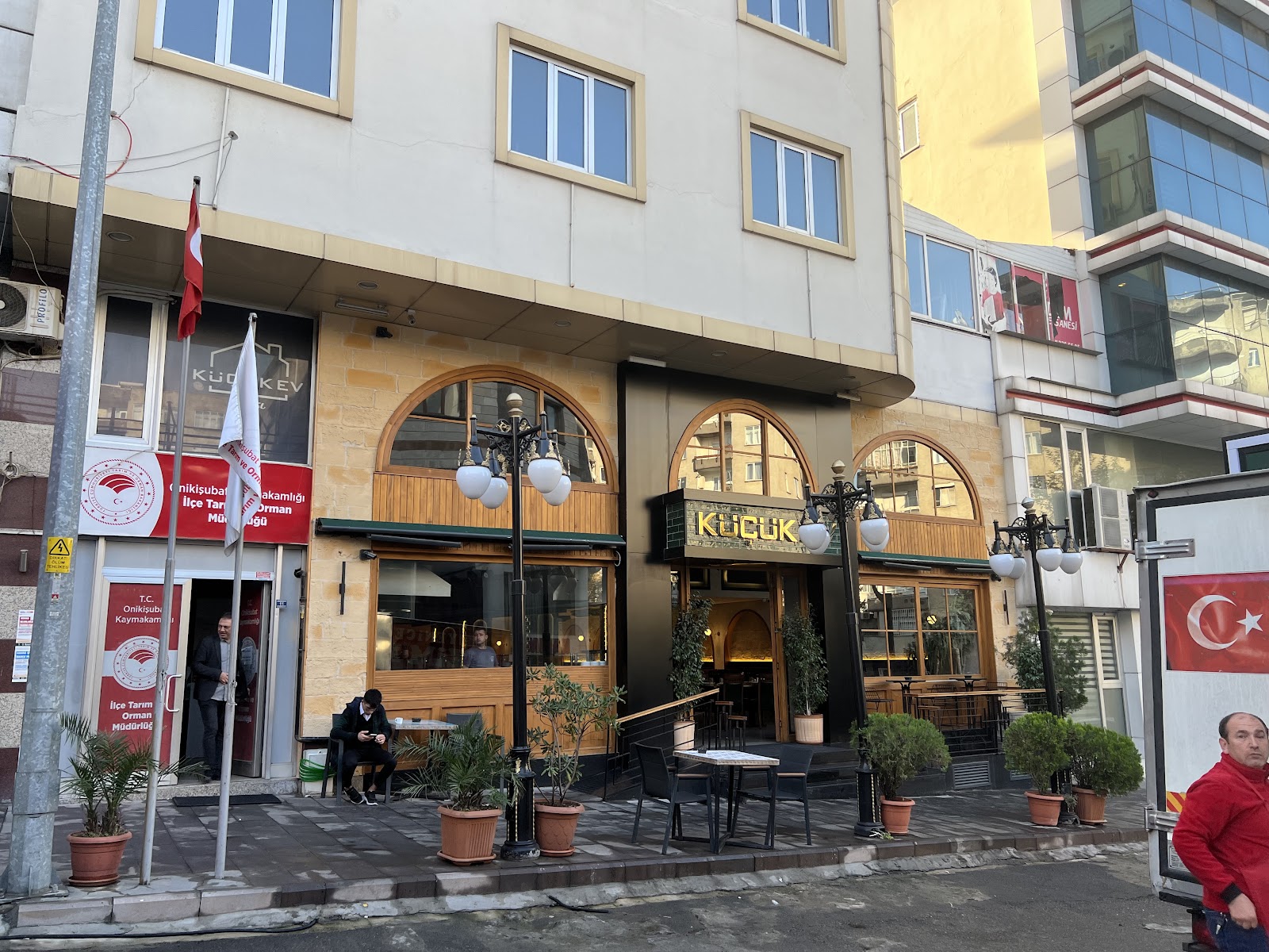 Küçük Ev Et Lokantası — fotoğraf