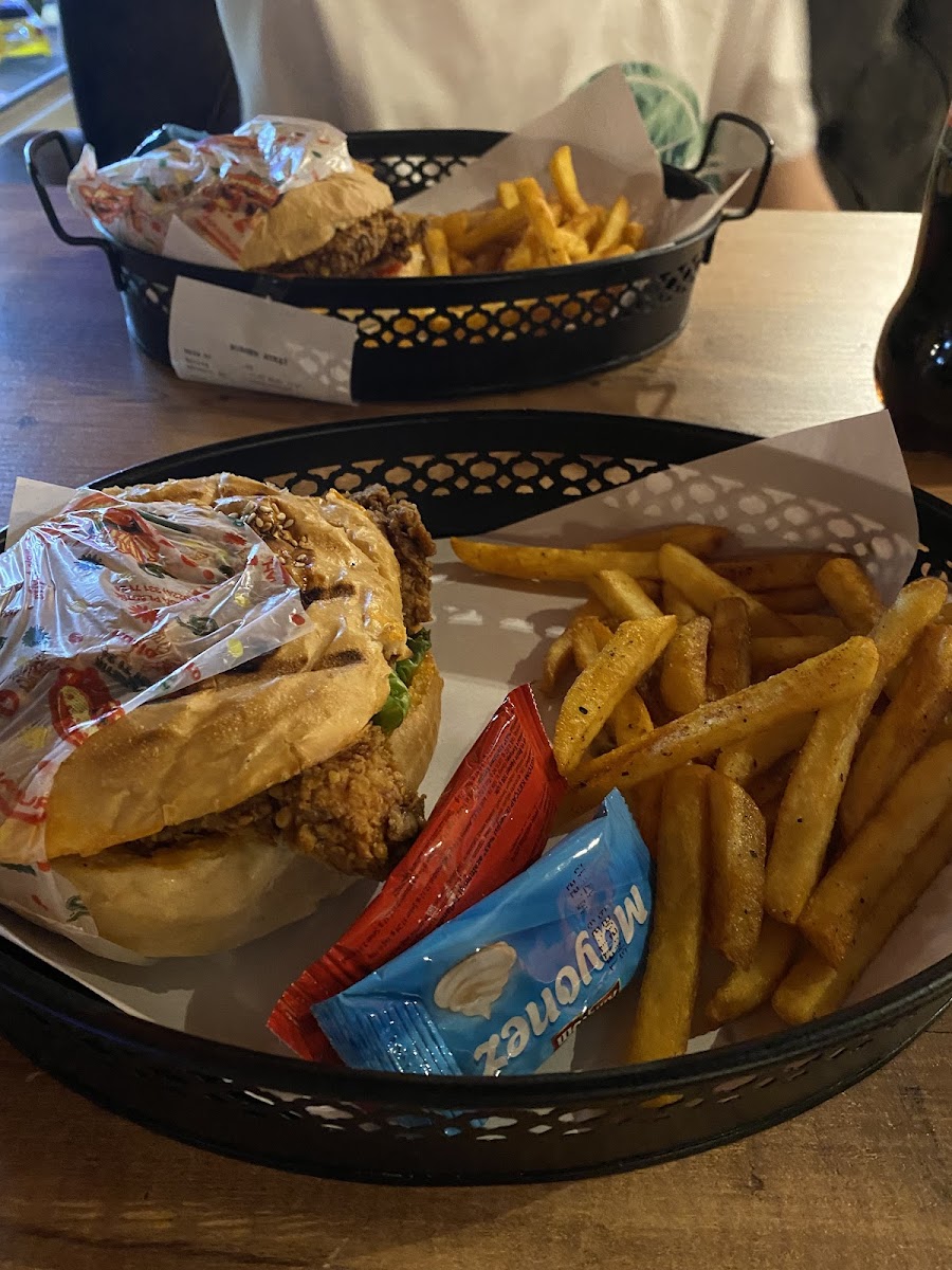 Kule dürüm & burger — fotoğraf 2