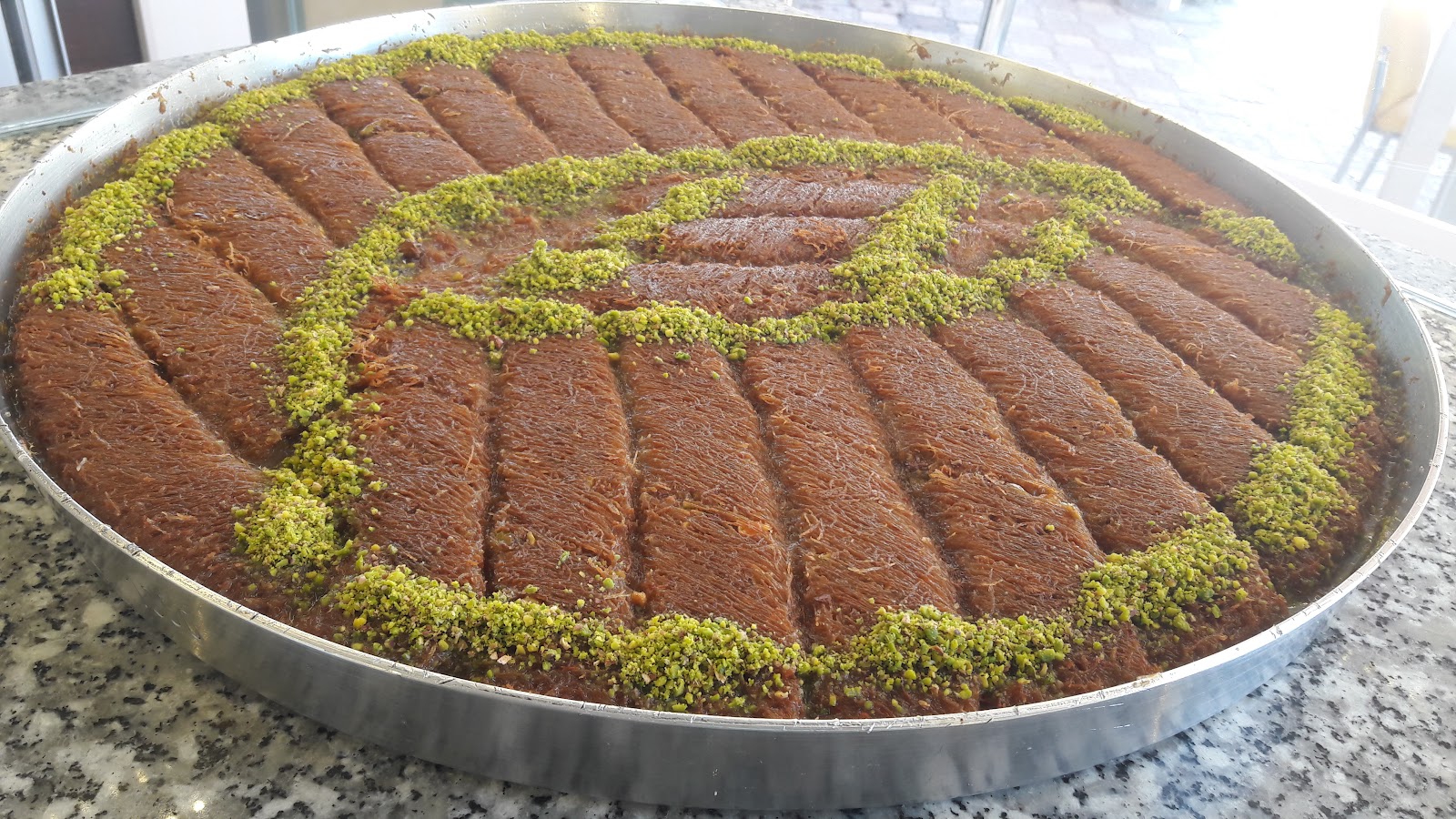 Künefe Diyarı & Burma Kadayıf & Baklava — fotoğraf 2