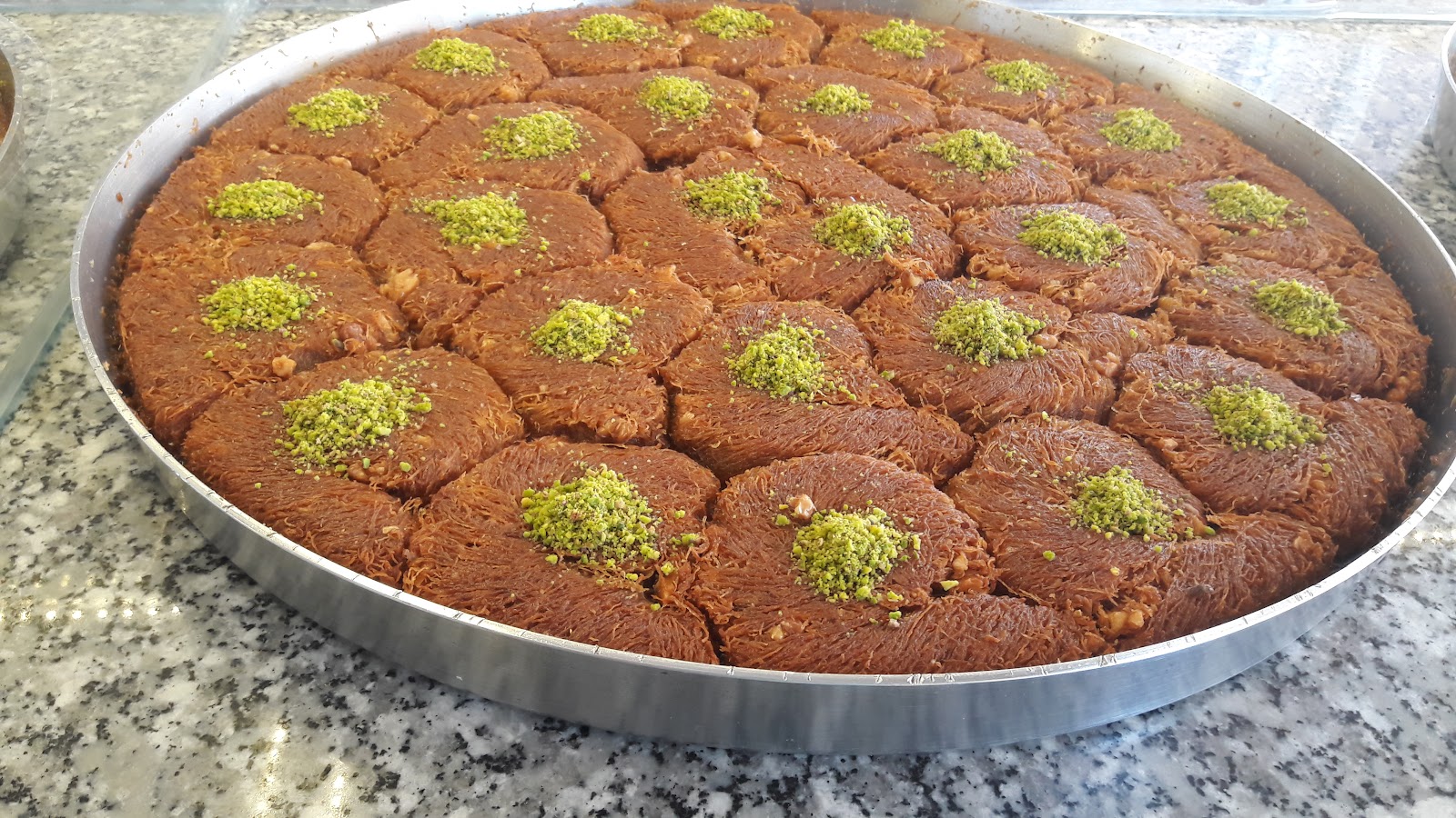 Künefe Diyarı & Burma Kadayıf & Baklava — fotoğraf 5