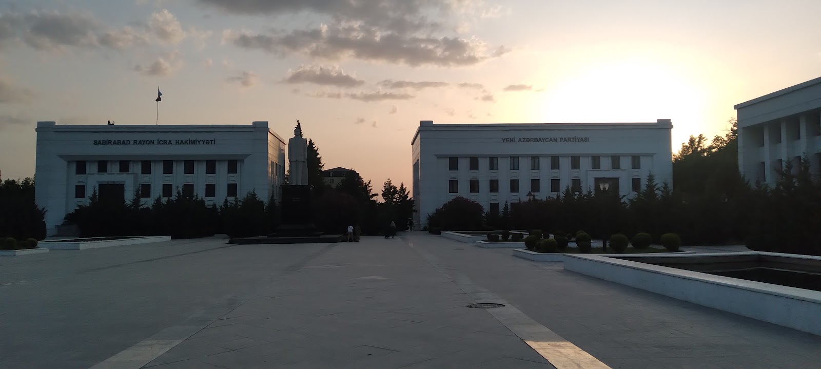 "Kür-Araz" şadlıq sarayı — photo