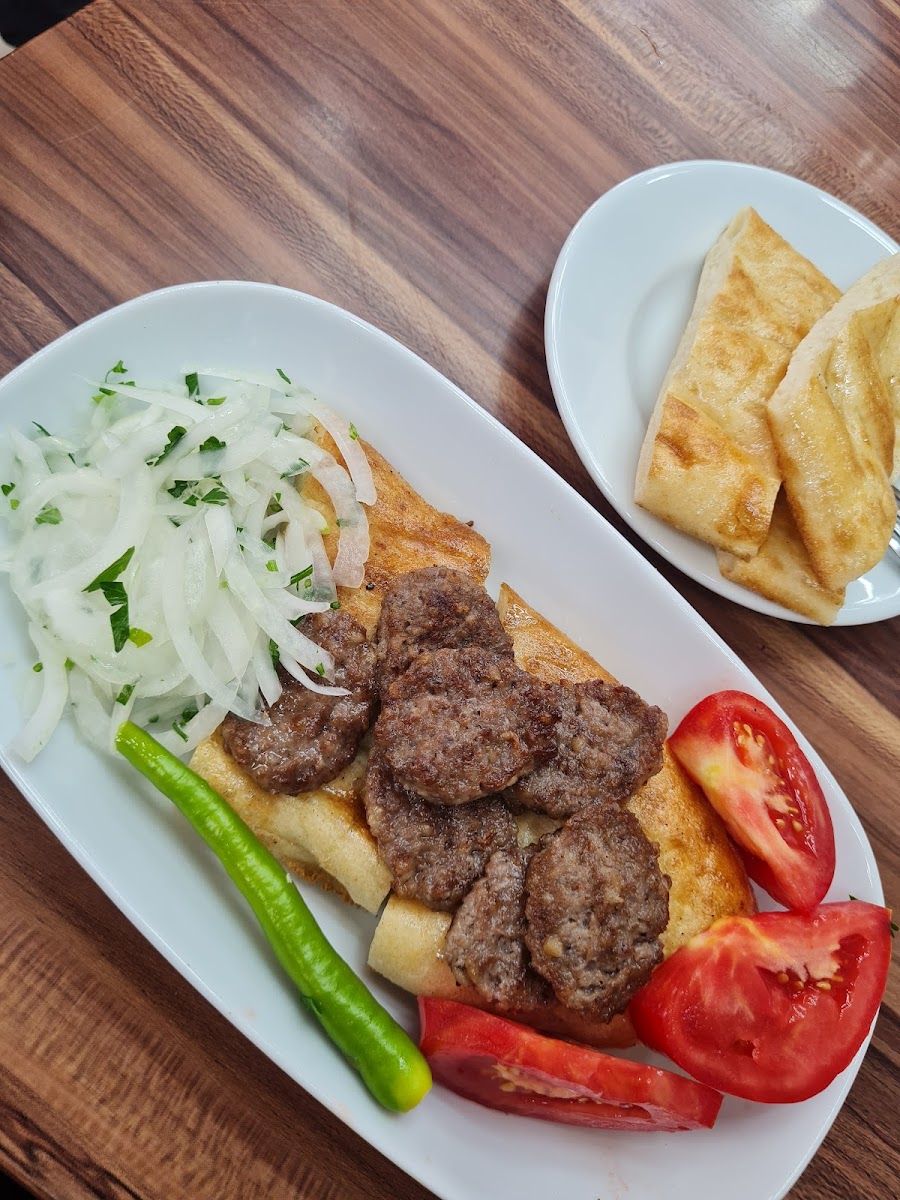 Kütahya 43 Nefis Köfte — fotoğraf 5