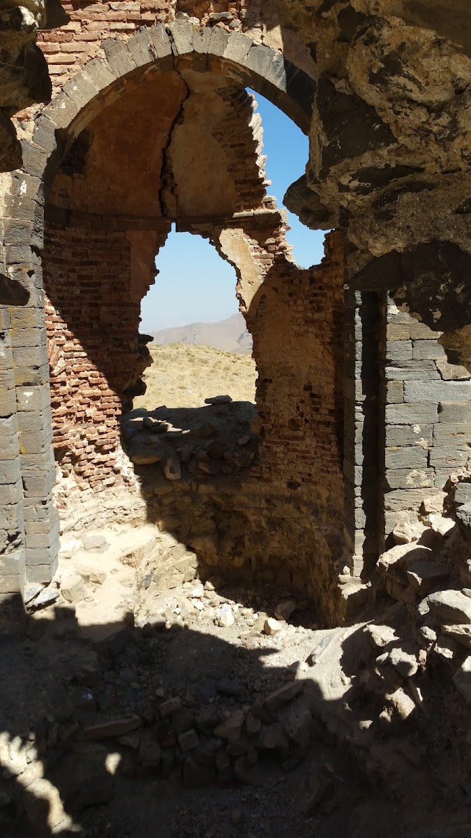 Kutsal Havariler Manastırı