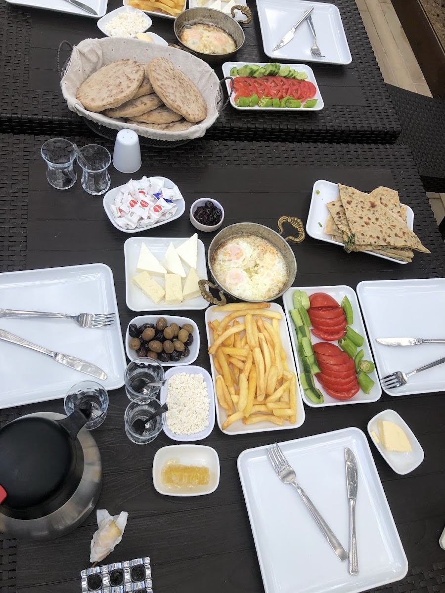 Kuyucak Belediyesi Belenova Mesire Alanı — photo 5