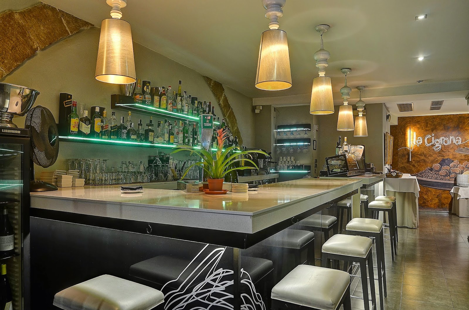 La Cigrona Restaurante — photo 2