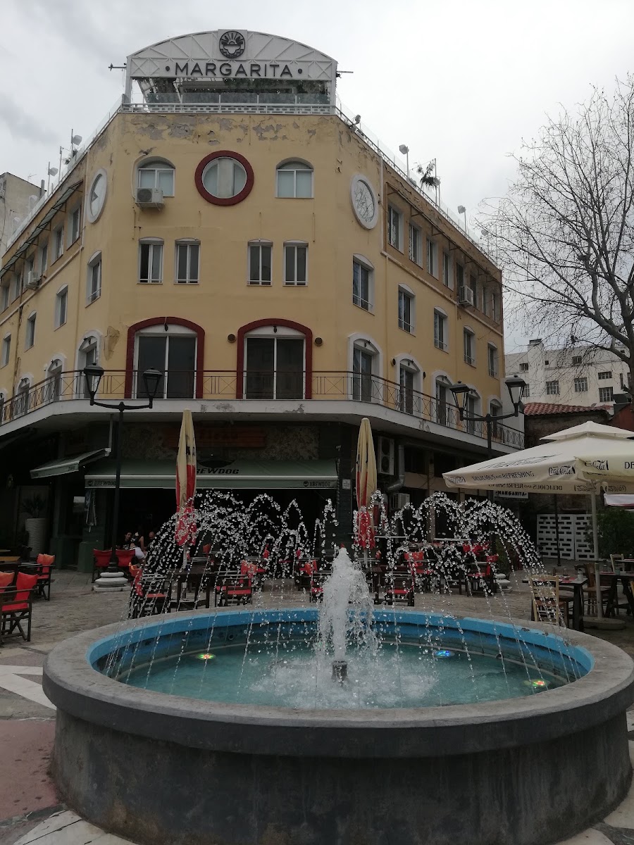Ladadika — photo