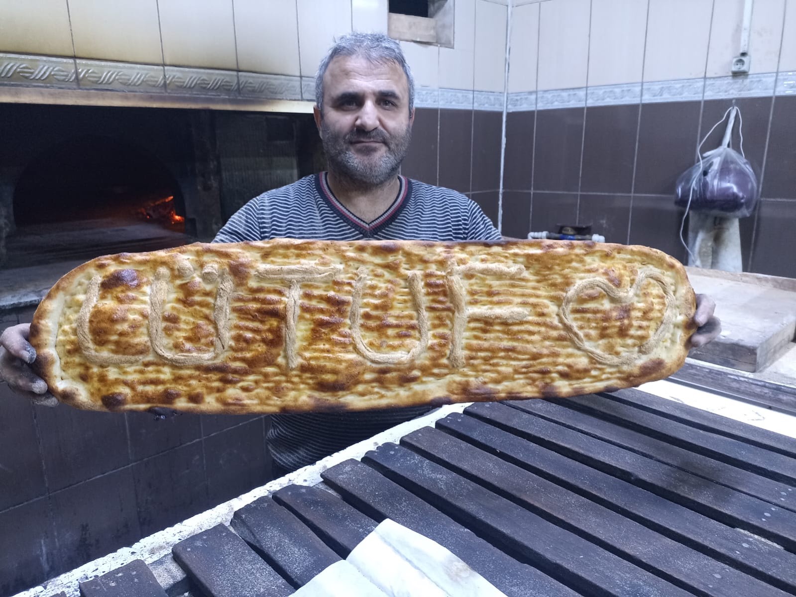 Lütüf Pide Ekmek Fırını — fotoğraf