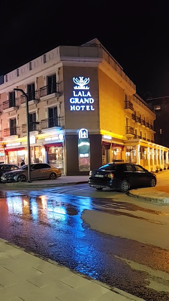 Lala Garden Cafe — photo 3