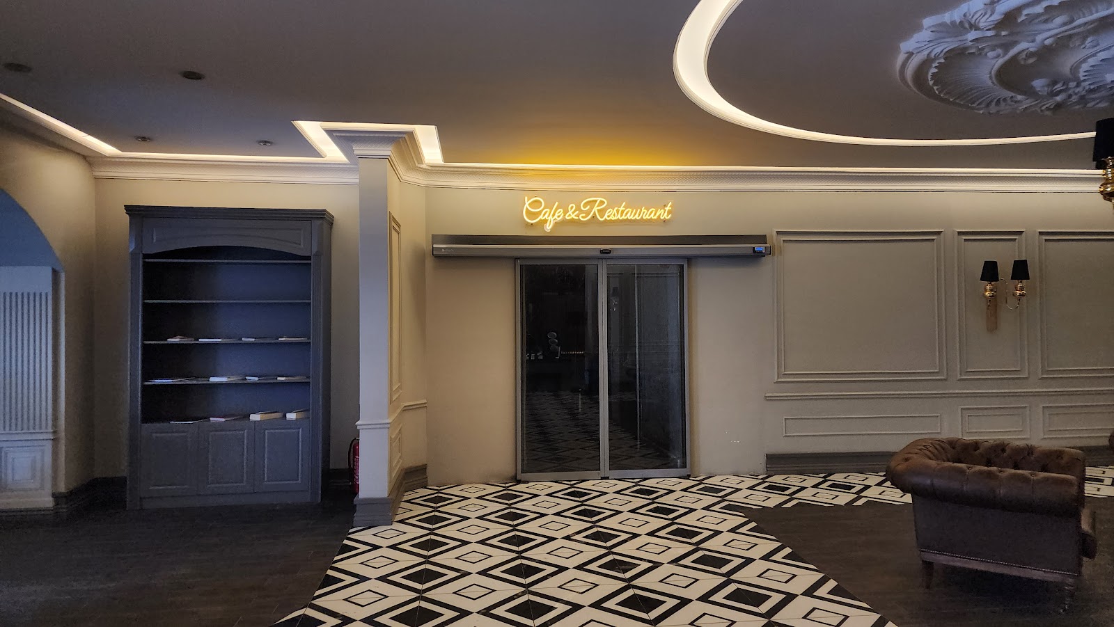 Lala Grand Hotel — fotoğraf 4