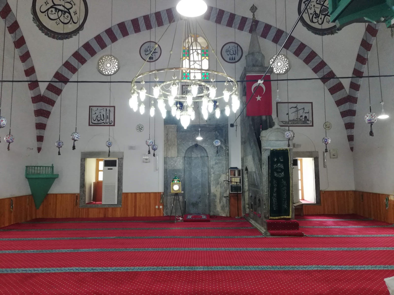 Lala Hüseyin Paşa Camii — fotoğraf