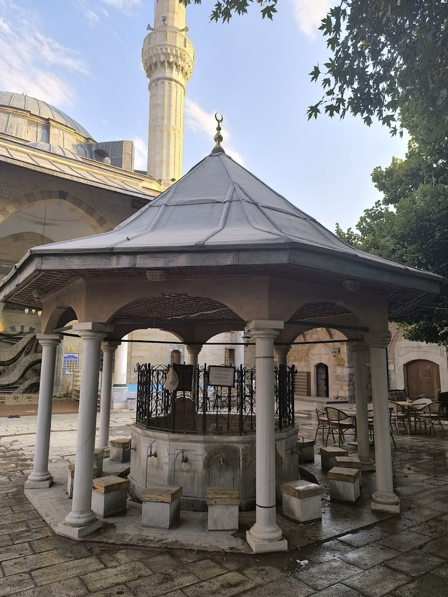 Lala Mustafa Paşa Kervansarayı — fotoğraf 2