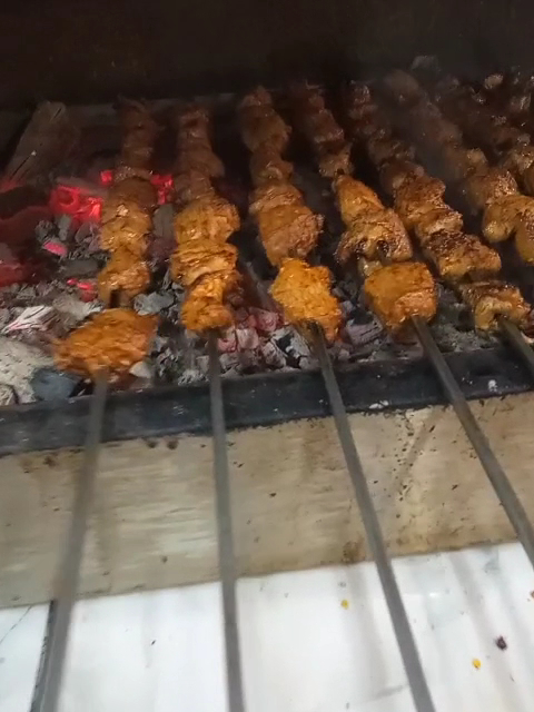 Lalazar Cağ Karedenız Pide Kebap — fotoğraf 3