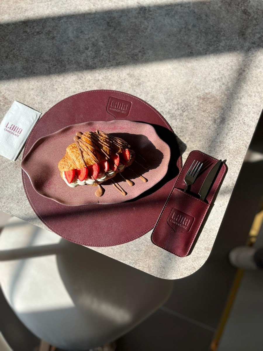 LARA CHOCOLATE — fotoğraf 3