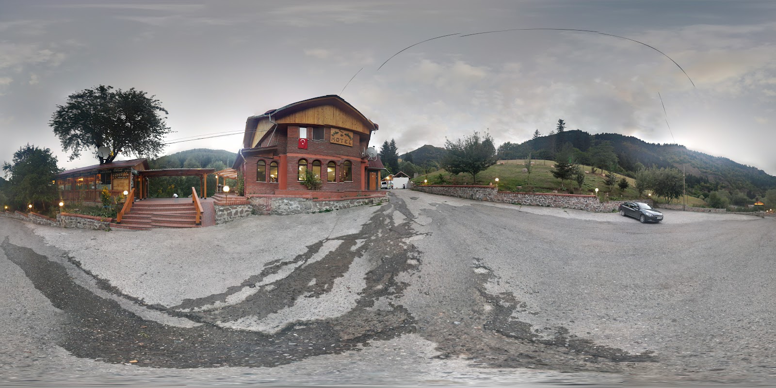 Laşet Canlı Alabalık Tesisleri Restoran — fotoğraf 6