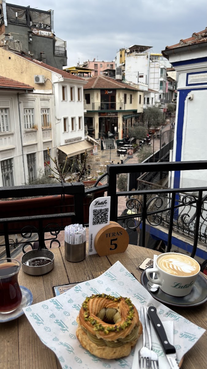 Latife Türk Kahvesi — fotoğraf 2