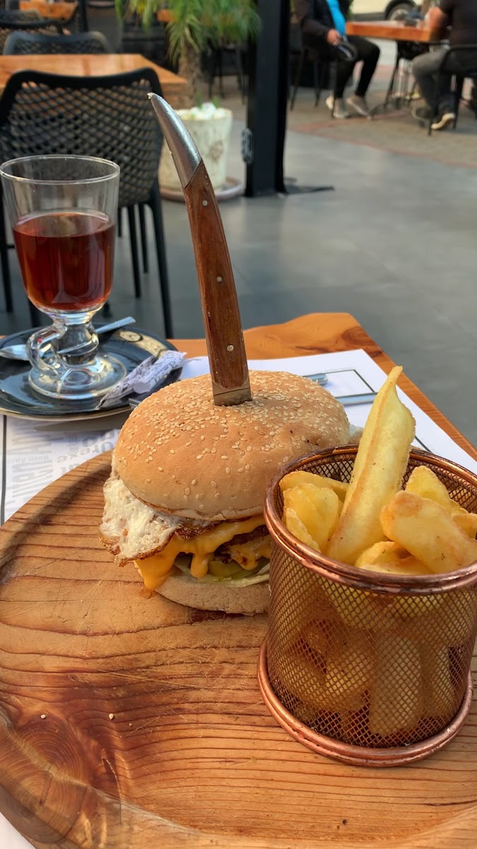 Le Chevy Restaurant — fotoğraf 3