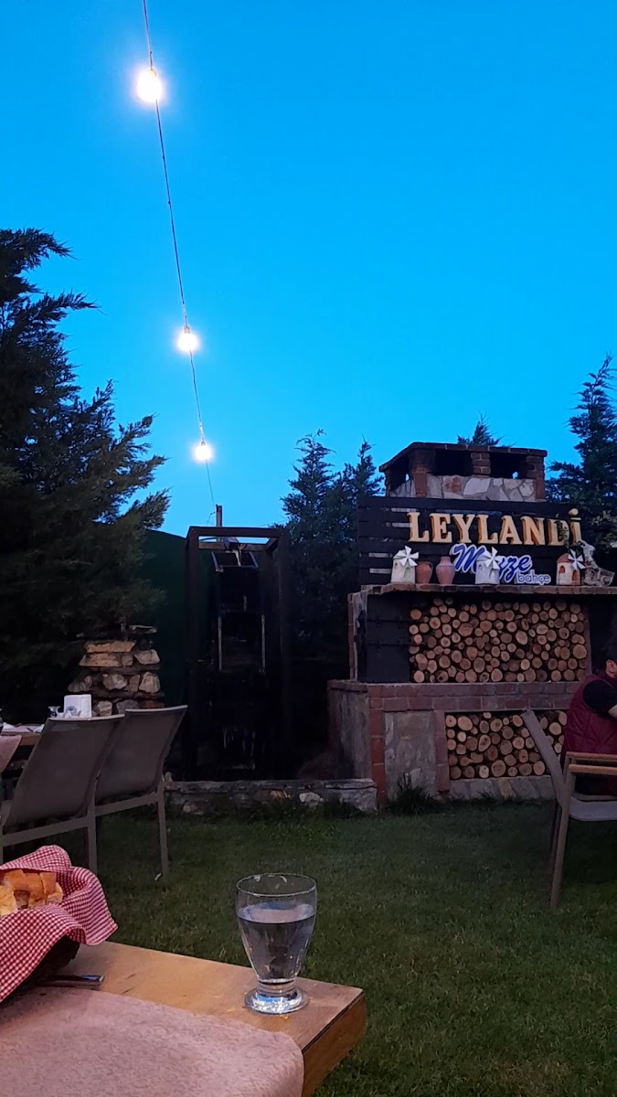 Leylandi Mezze Bahçe — fotoğraf 3