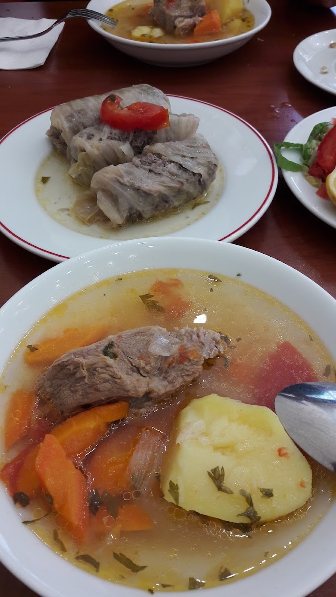 Lezzet Lokantası — fotoğraf 2