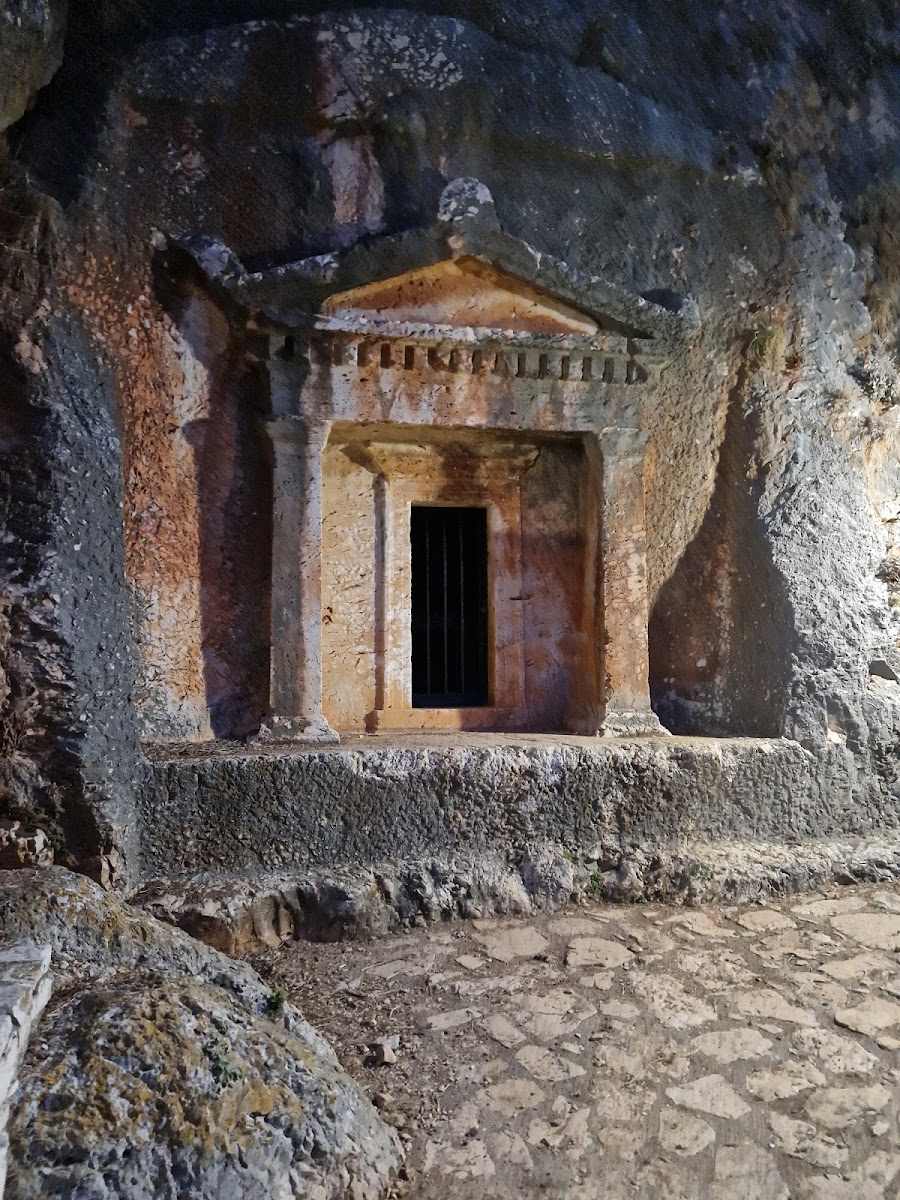 Likya Mezarı — photo