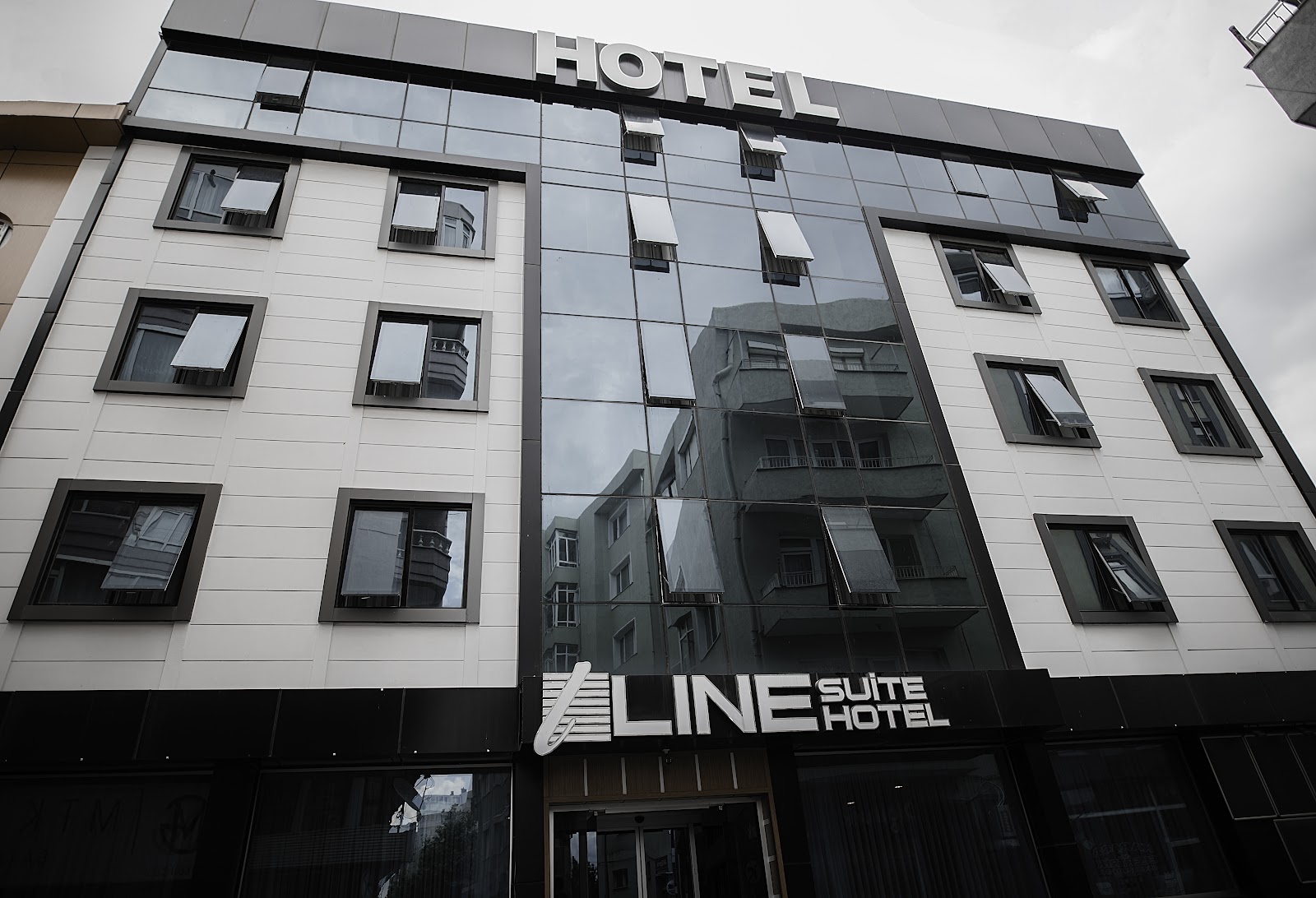 Line Suite Hotel — fotoğraf 1