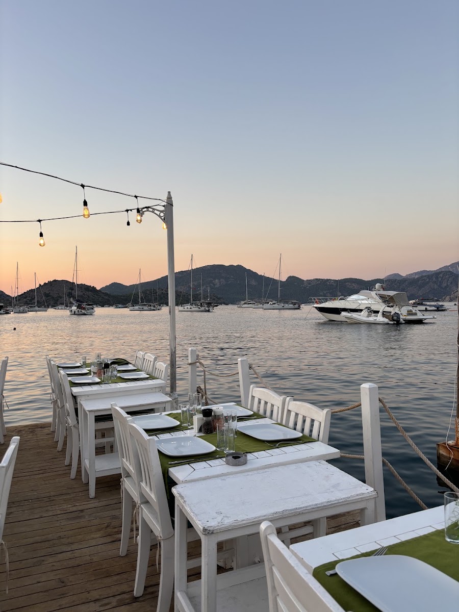 Lipsos Balik Restorant — photo 2