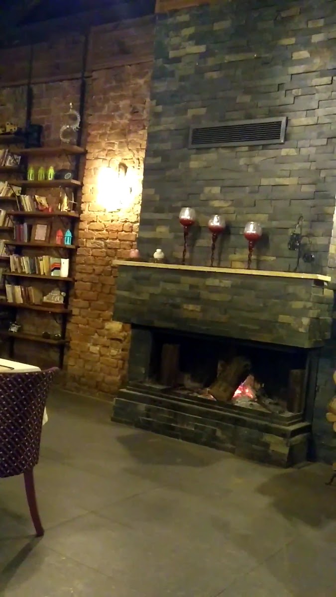 Livadi Cafe & Restaurant — fotoğraf 3