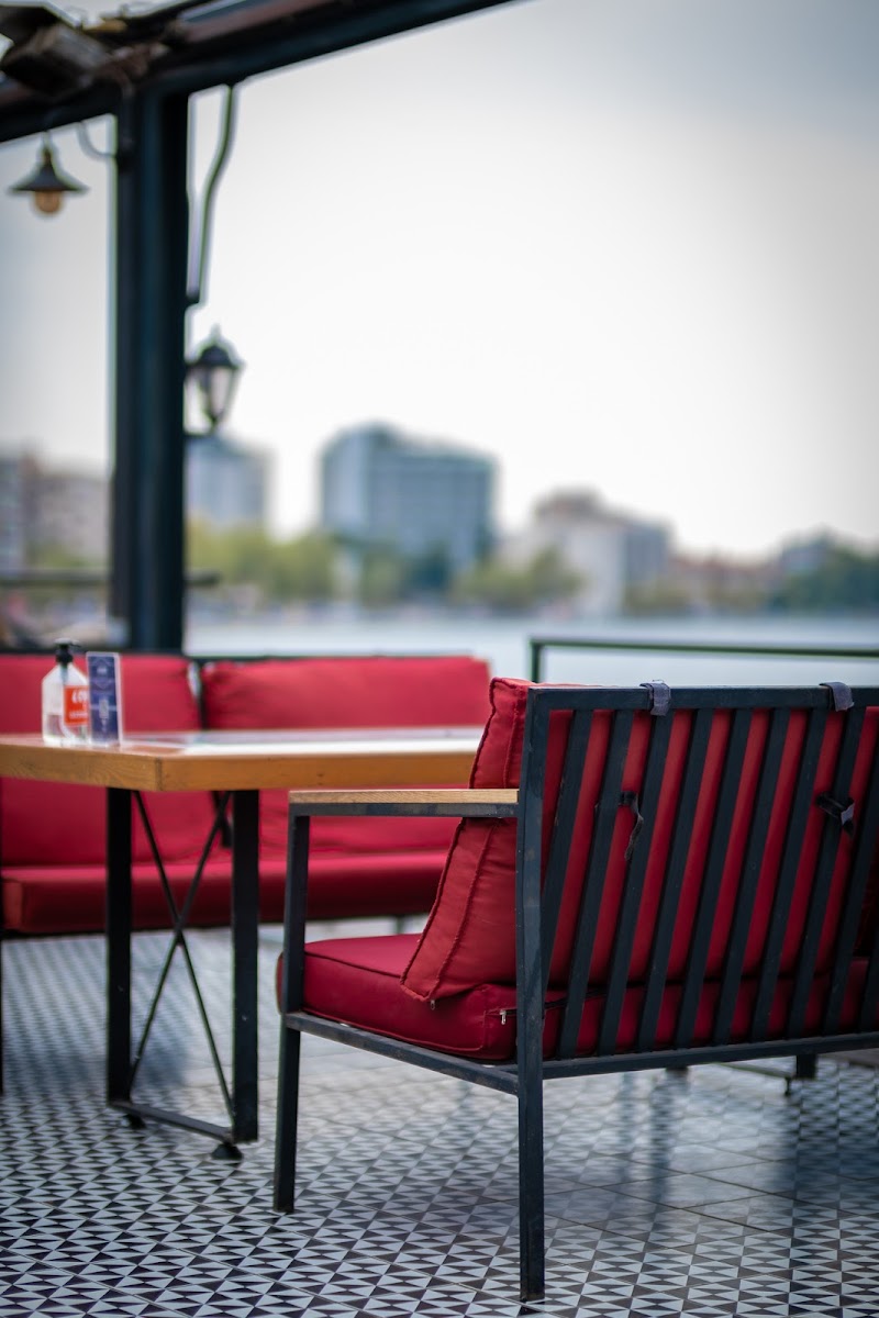Lodos Bar — fotoğraf