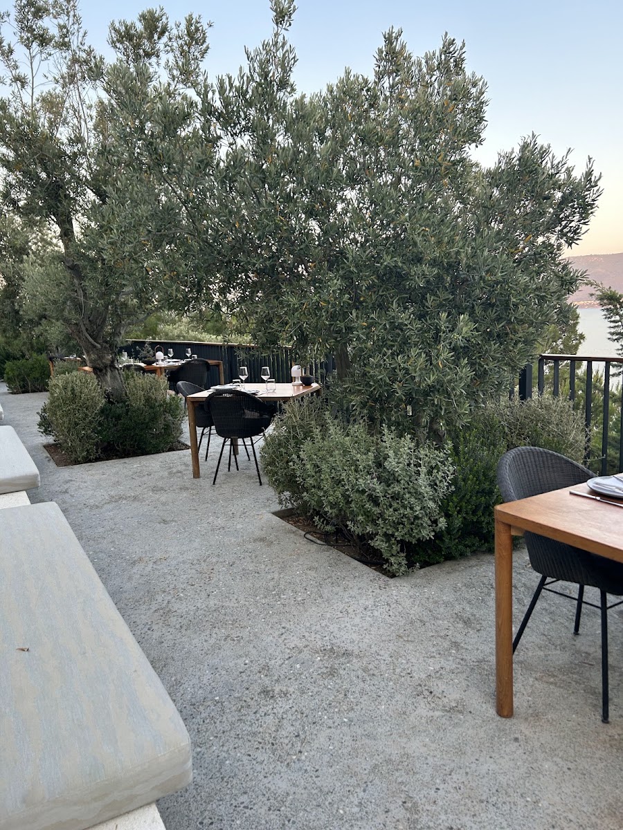 Loft Elia Restaurant — photo 6