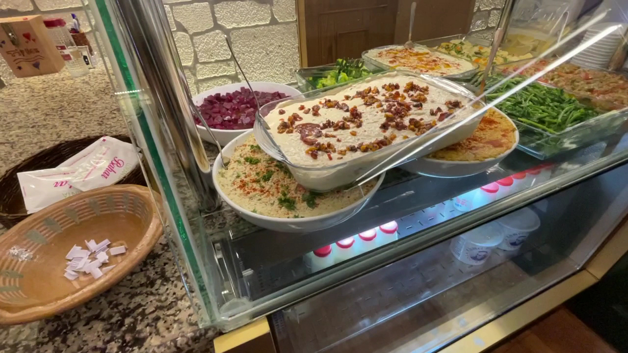 Lokanta Bahar Edremit — fotoğraf 3