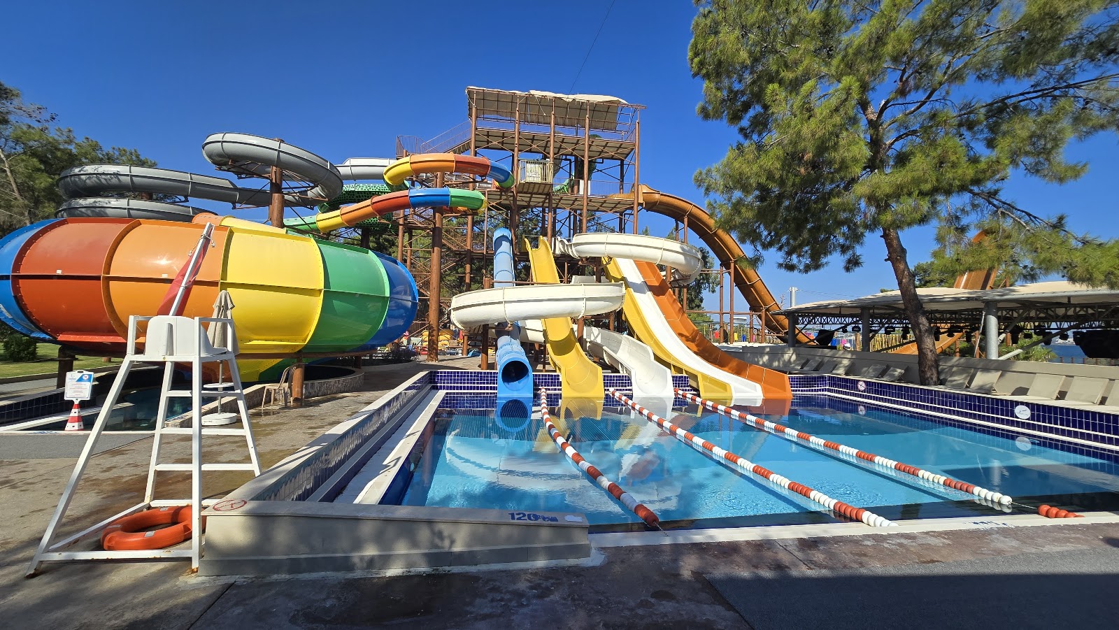 Long Beach Club Nature — fotoğraf 5