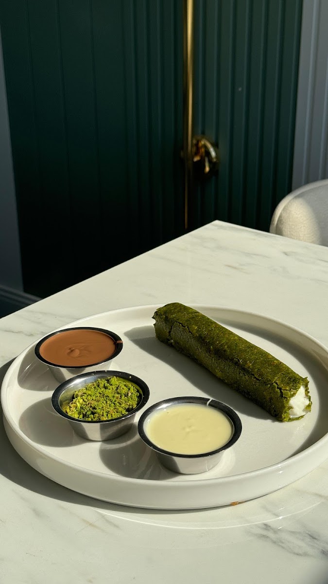 Lotus atelierchocolat (vadipark ) — photo 4