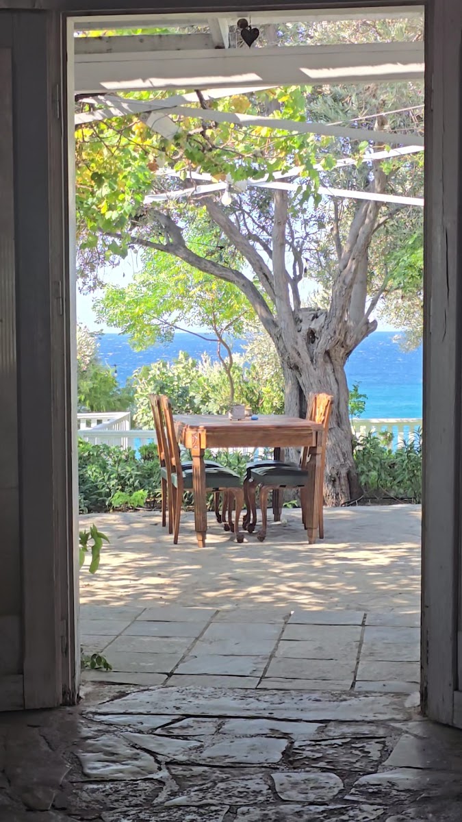 Loukoulos — fotoğraf 3