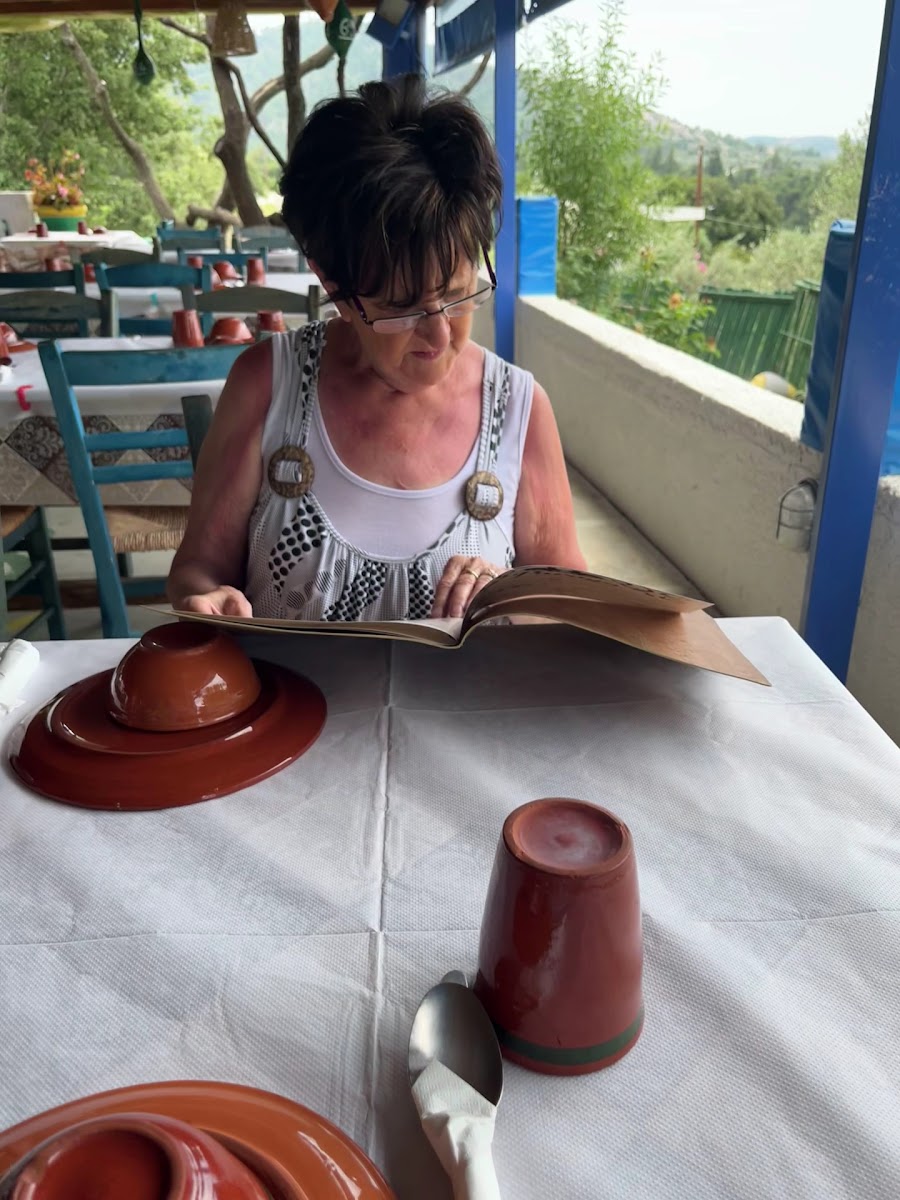 Mageirotechneio Taverna Paraga — photo 3