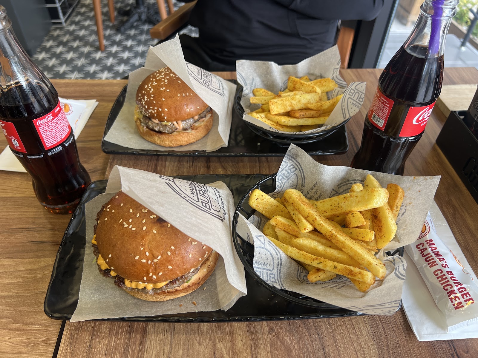 Mama’s Burger & Cajun Chicken Çankırı — fotoğraf 4