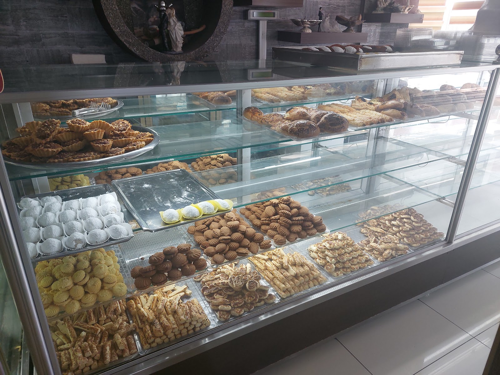 Mamülcüoğlu Patisserie — photo 4