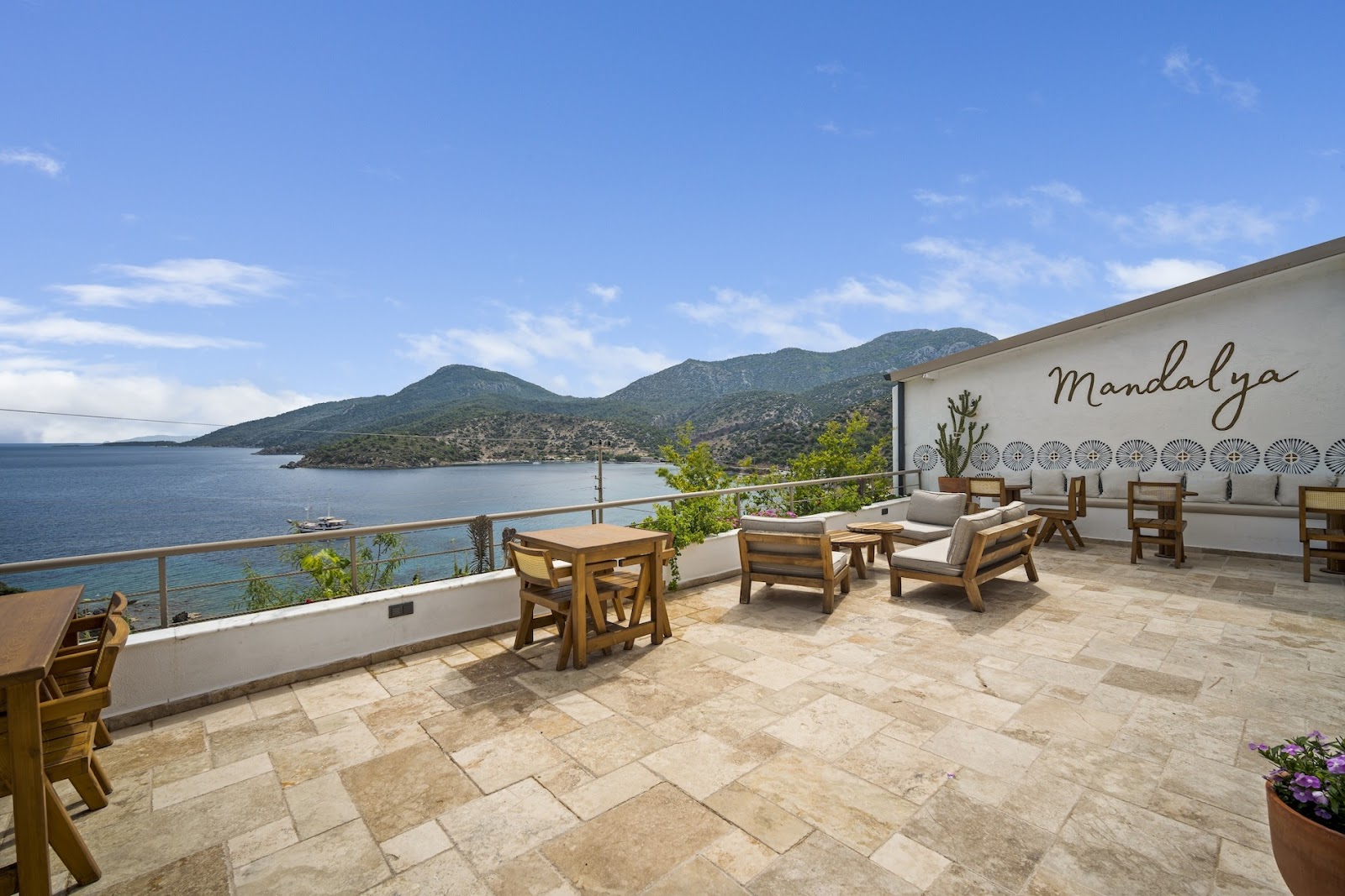 Mandalya Küçük Otel ve Restaurant — photo