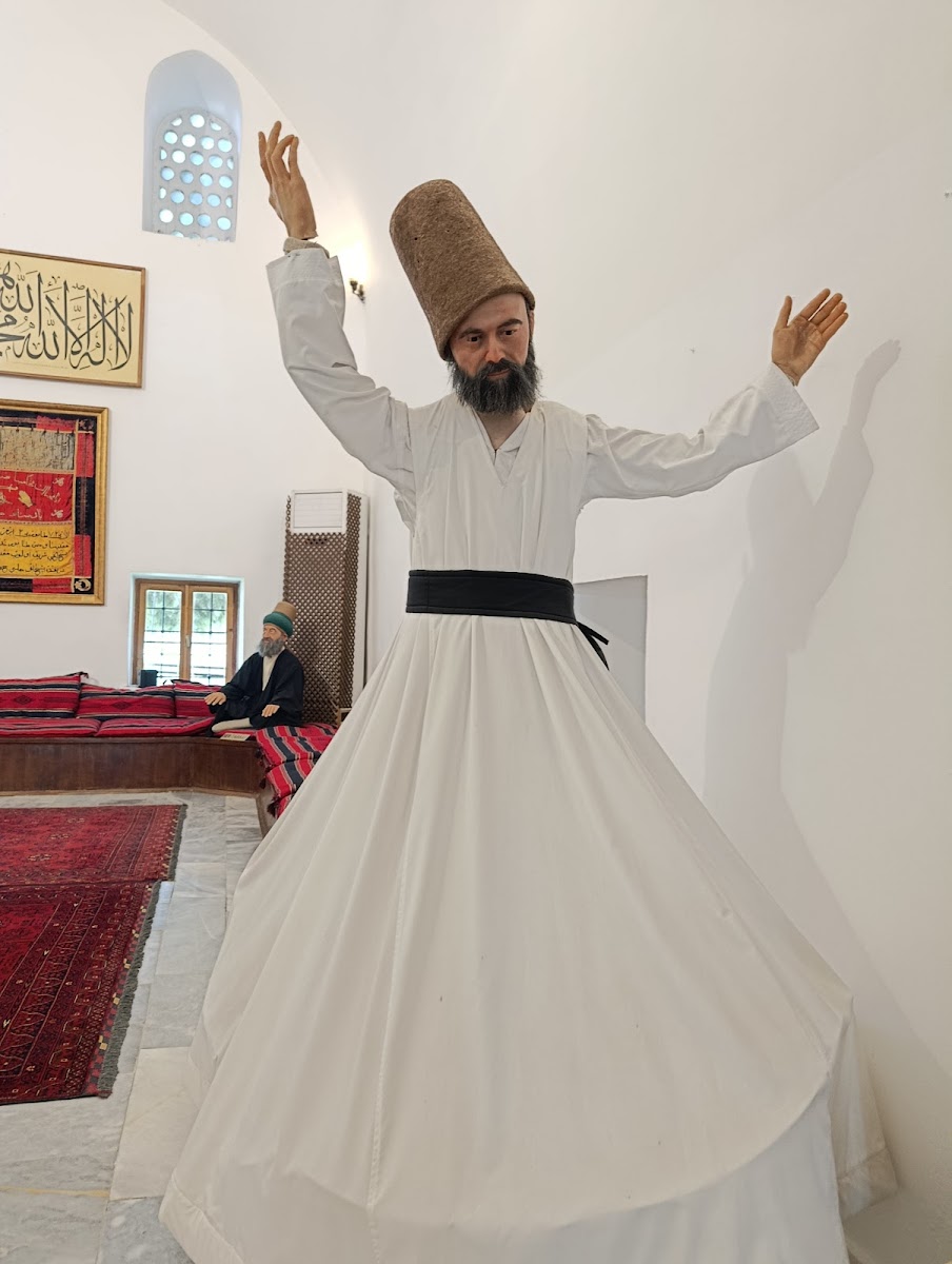 Manisa Mevlevihanesi — fotoğraf 2
