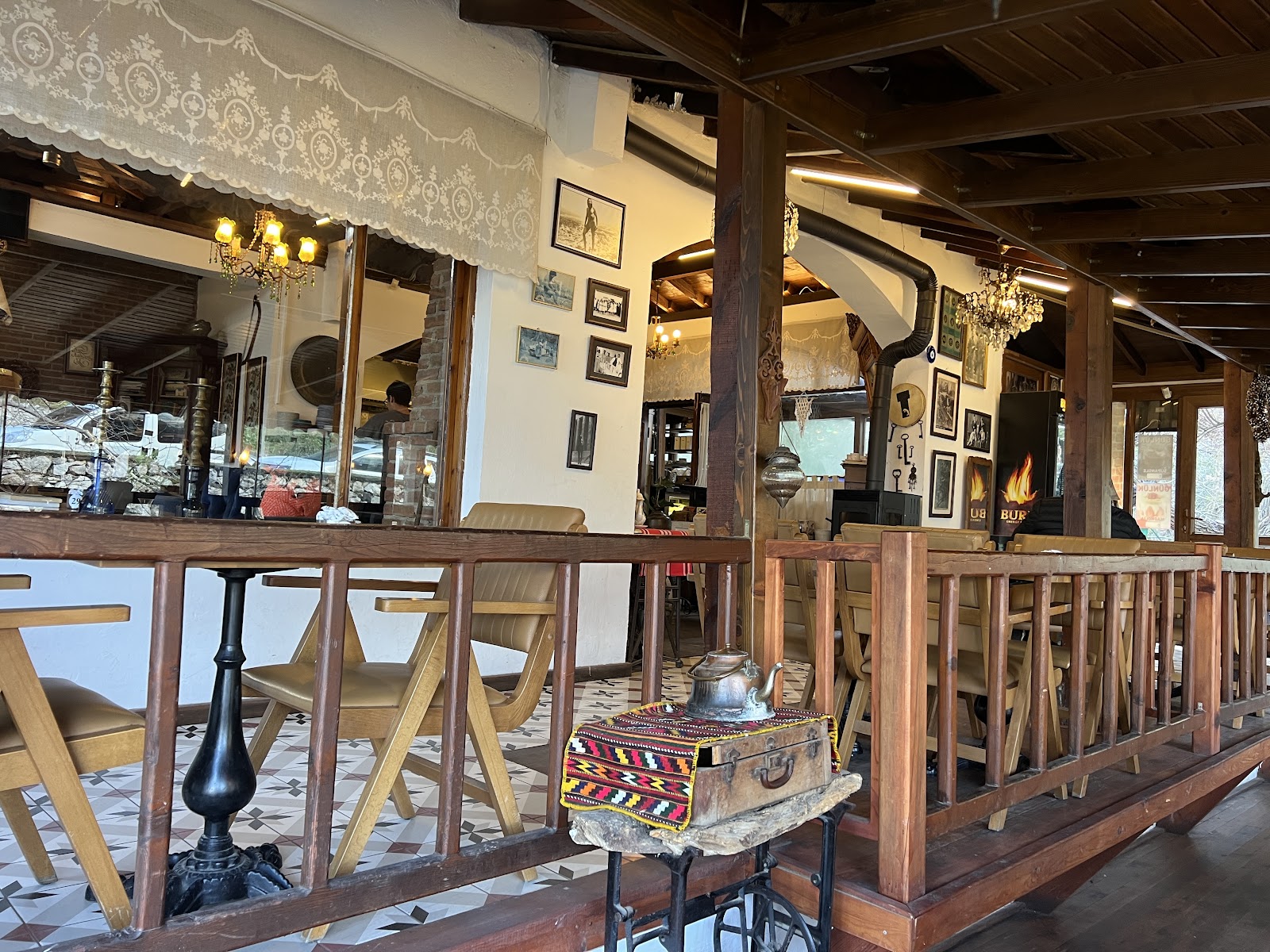 Manisa Tarihi kır kahvesi — fotoğraf
