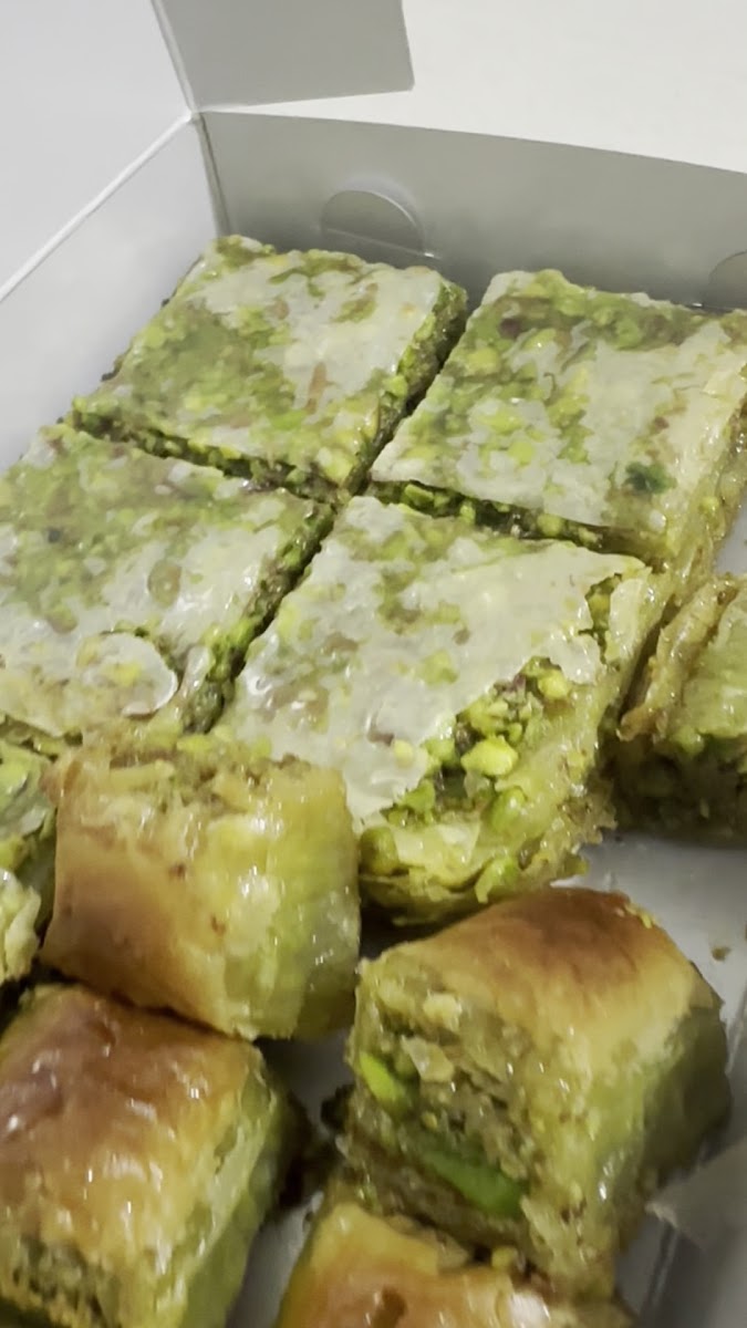 Maraslıoğlu baklava dondurma — fotoğraf 3