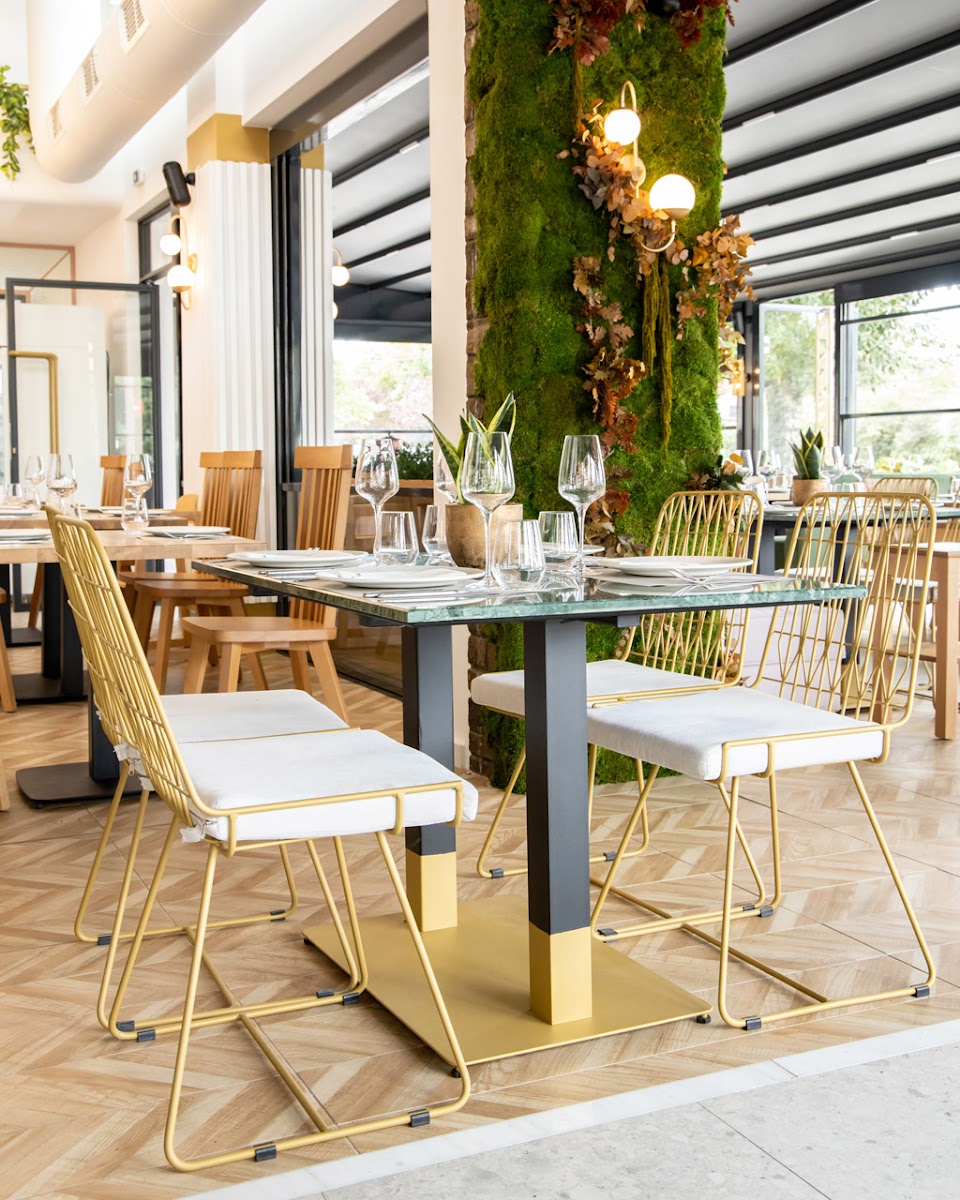 Marrone Restaurant — photo 2
