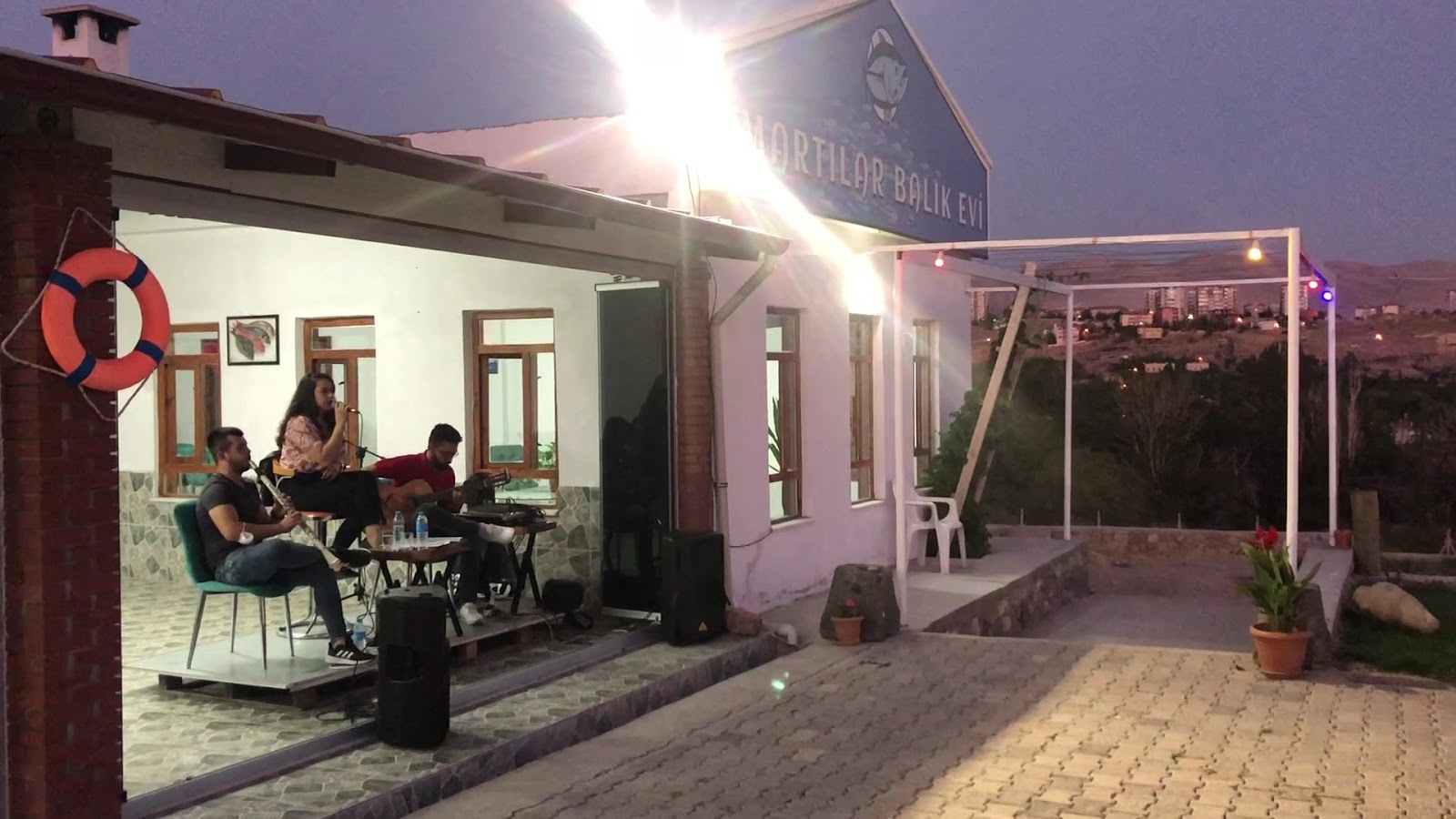Martılar Balık Evi — fotoğraf 3