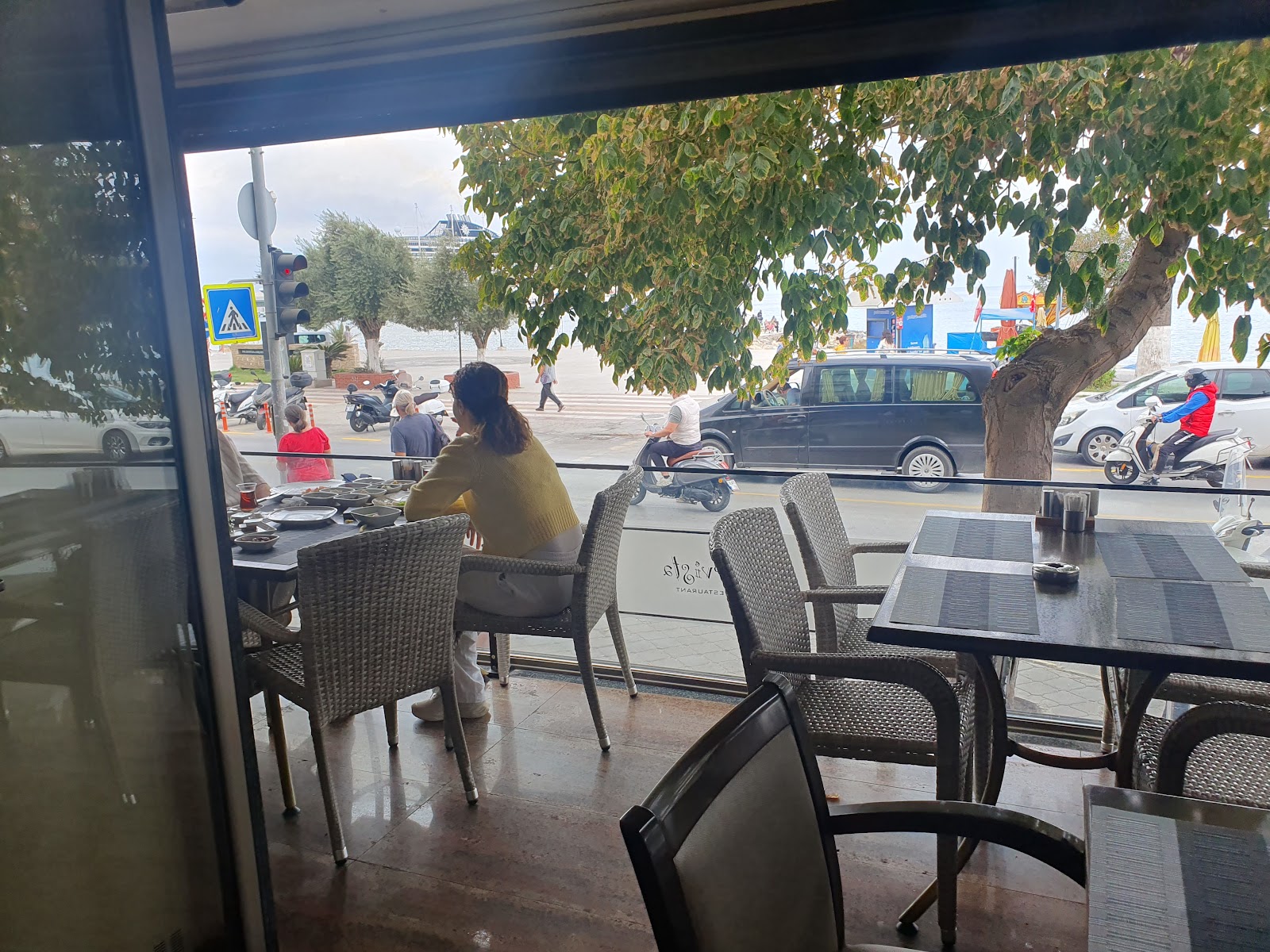 Marvista Restaurant — photo 5