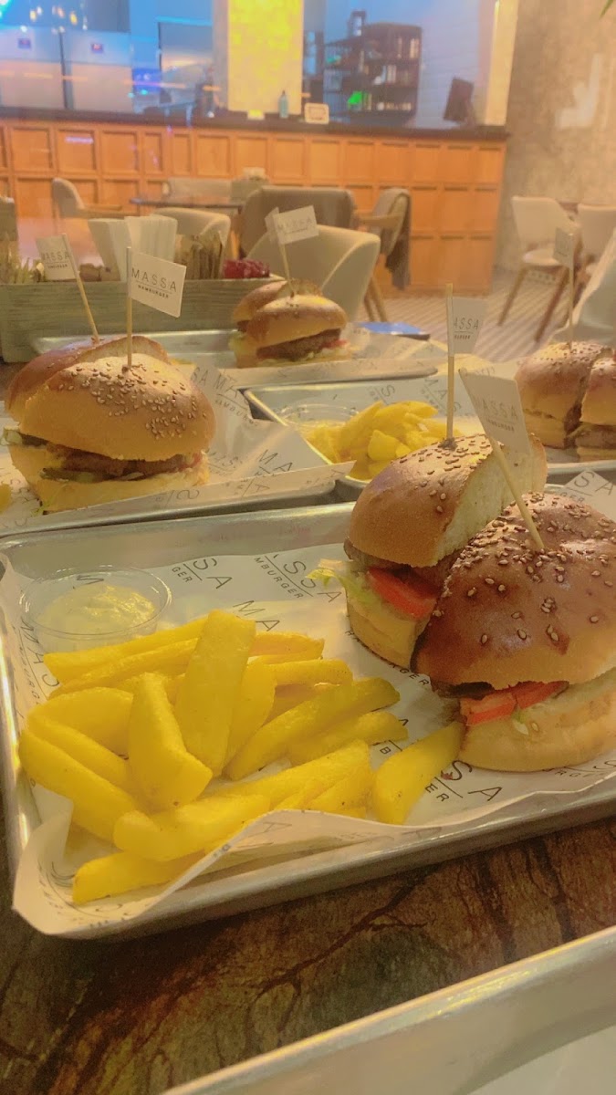 Massa Hamburger Beşirli — photo 2