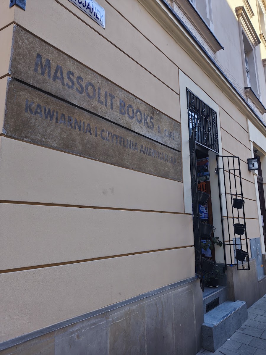 Massolit Books & Café — photo