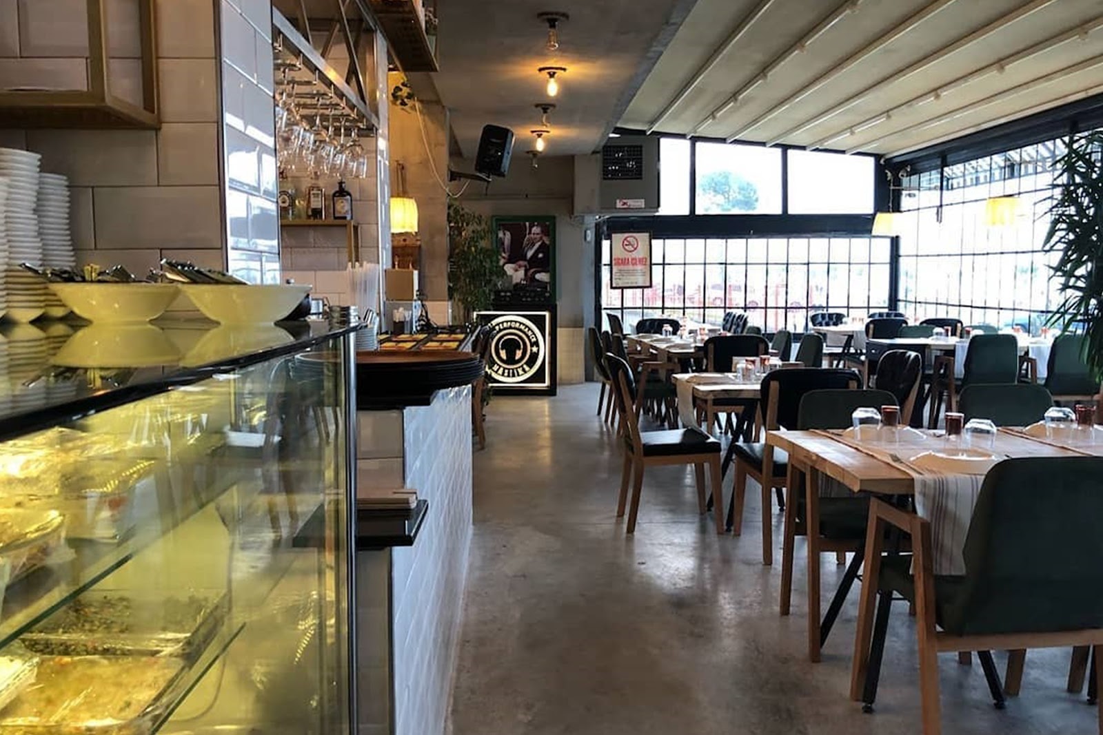 Mastika Restaurant — photo