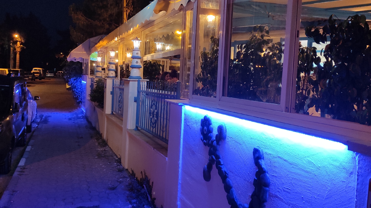 mavibeyaz balık restaurantı — photo 2