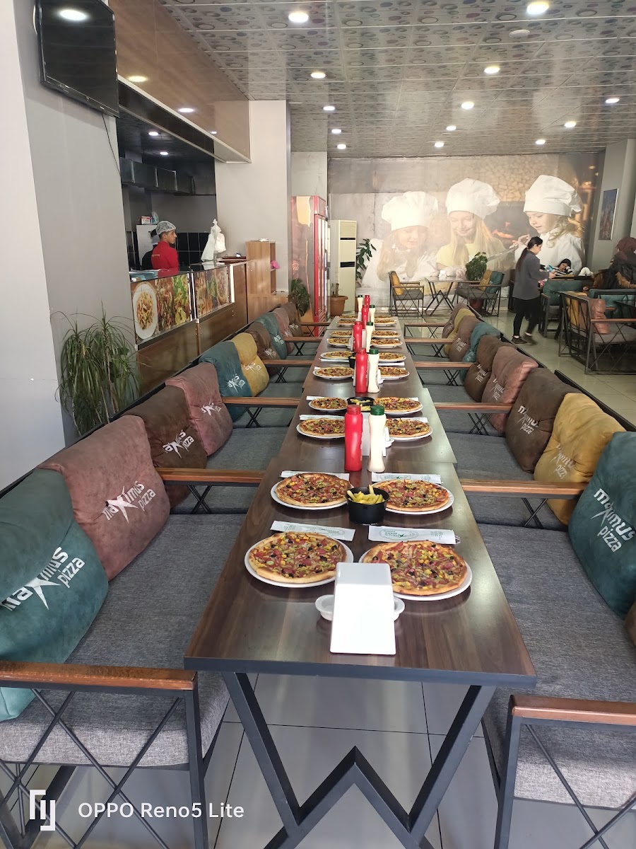 Maximus Pizza — fotoğraf