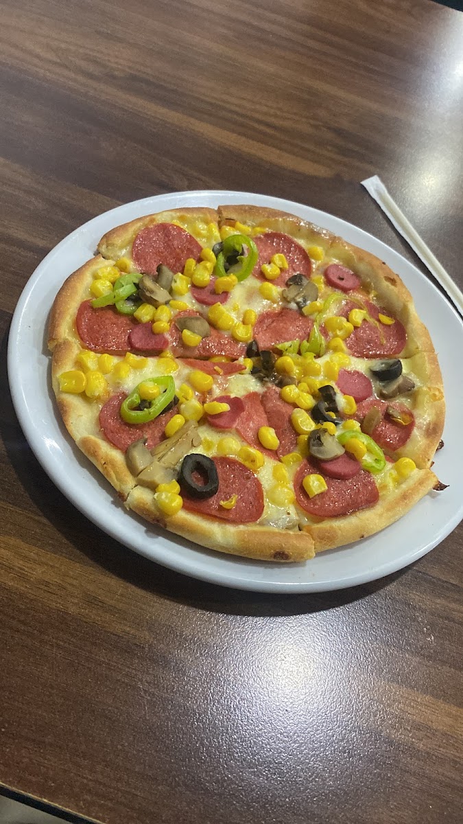 Maximus Pizza — fotoğraf 2